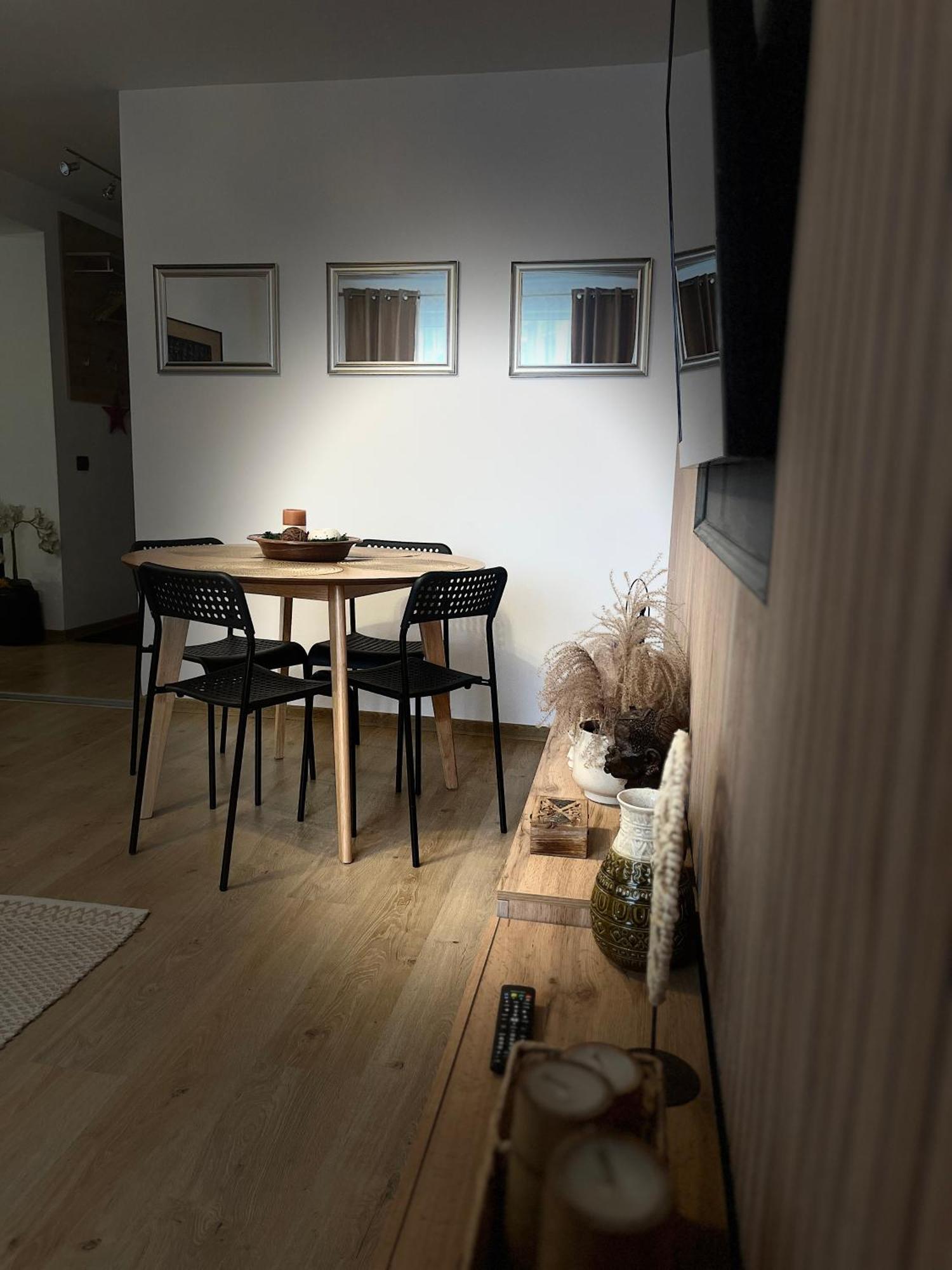 Roman Residence Apartment Борша Экстерьер фото